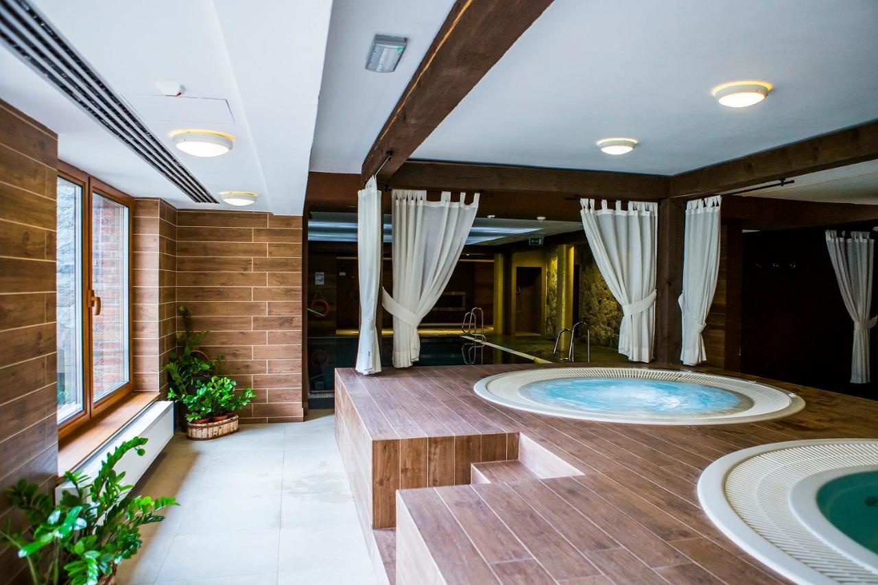 Hotel Aubrecht Country Spa Resort Пшечлево Екстер'єр фото