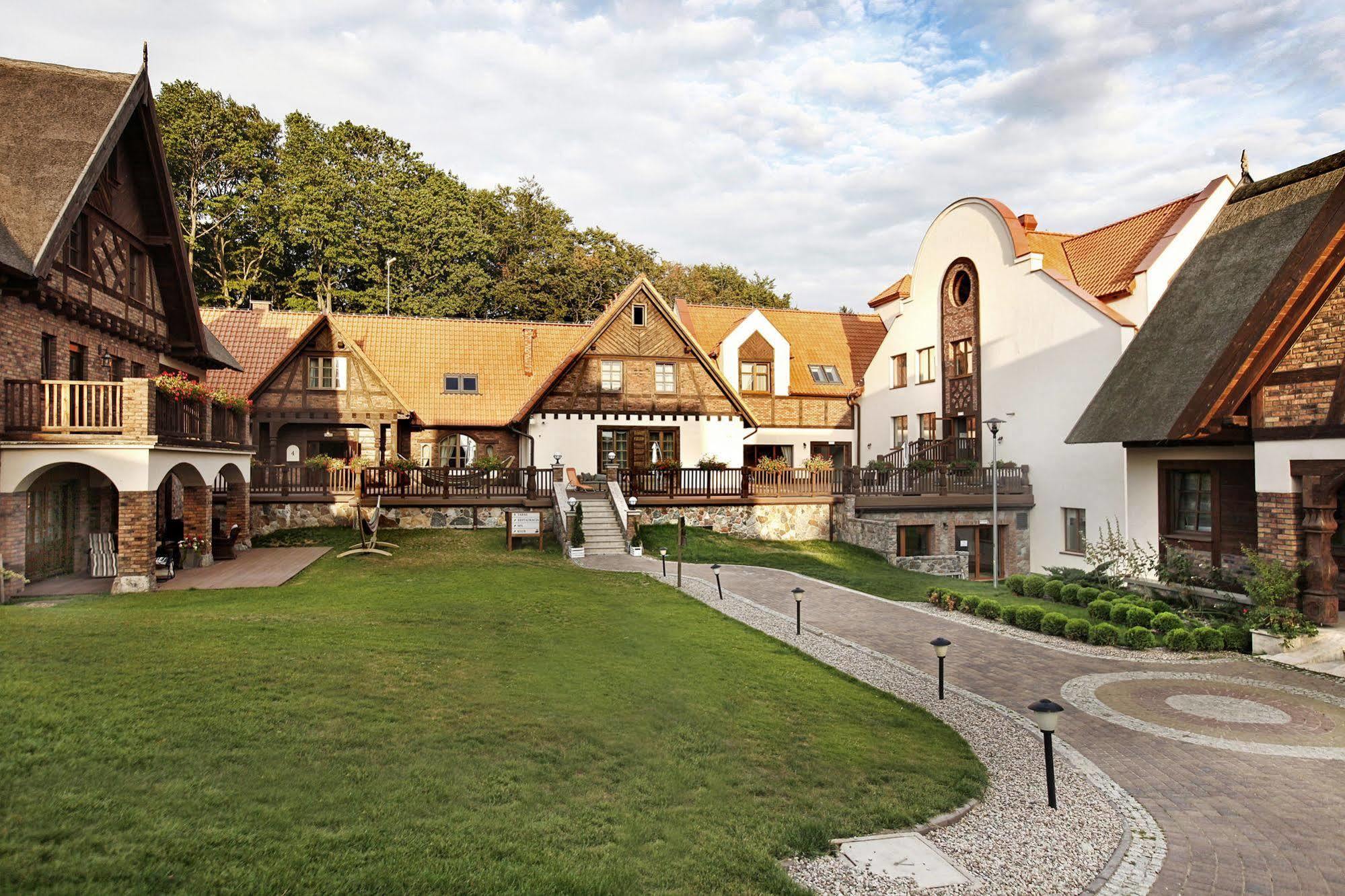 Hotel Aubrecht Country Spa Resort Пшечлево Екстер'єр фото