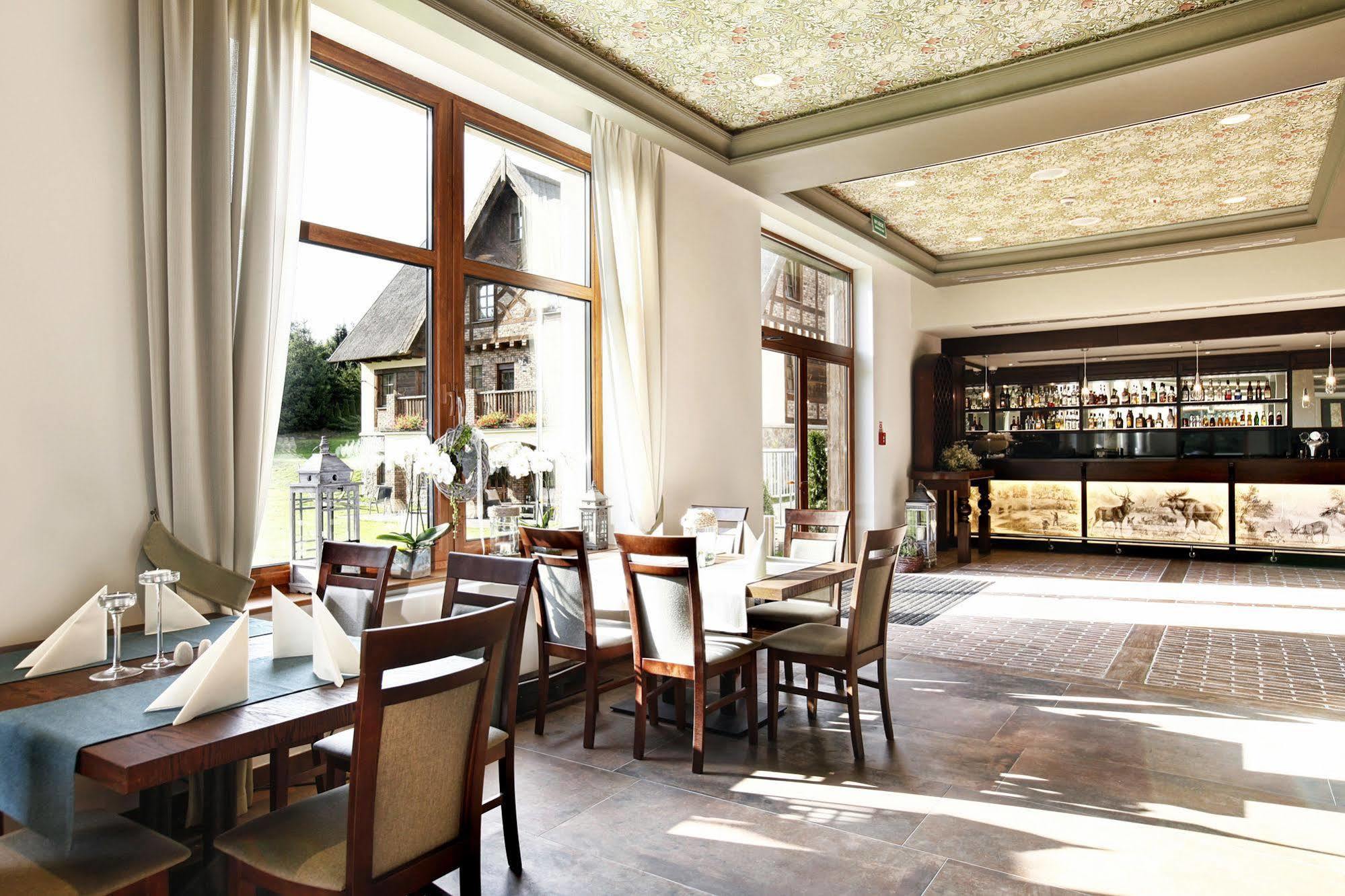 Hotel Aubrecht Country Spa Resort Пшечлево Екстер'єр фото